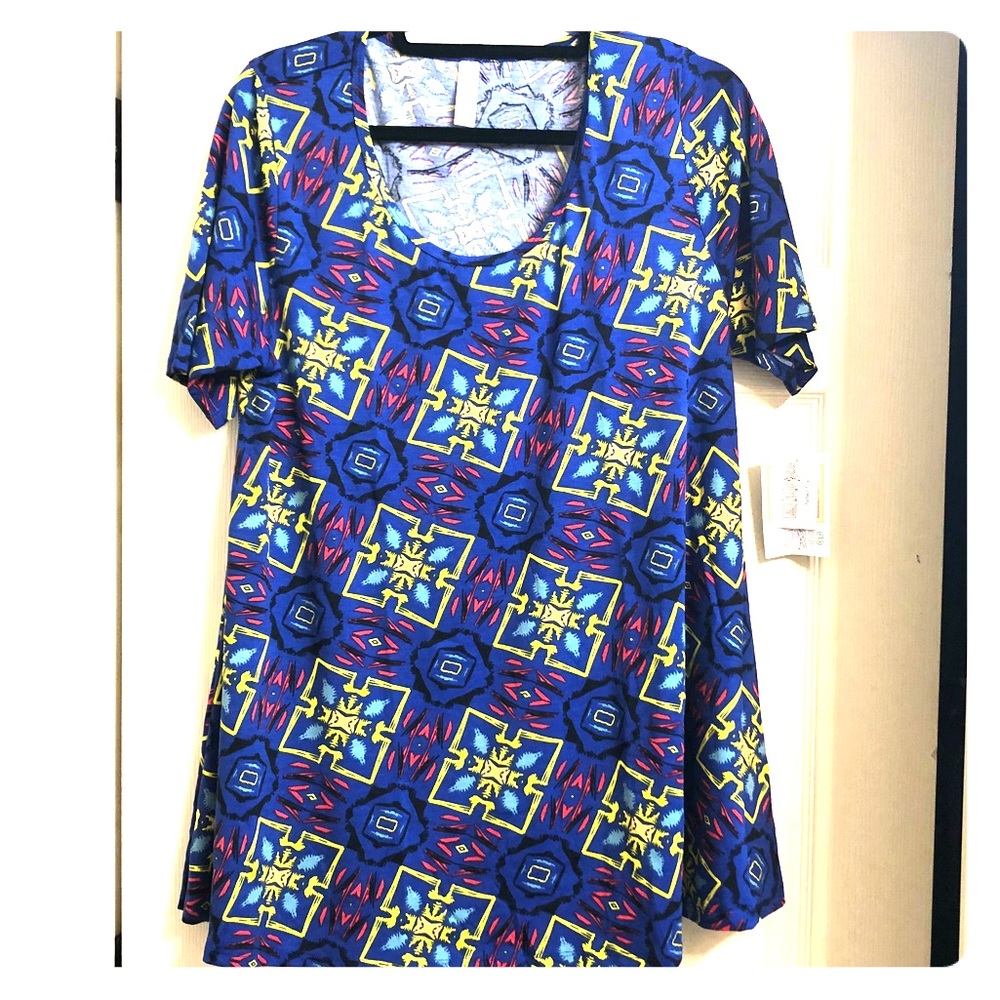 Lularoe Perfect Tee - New with tags